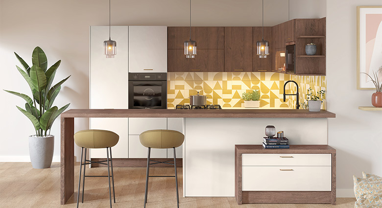 cuisine blanc et magnolia avec des touches de bois