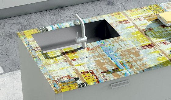 Plan de travail cuisine en verre