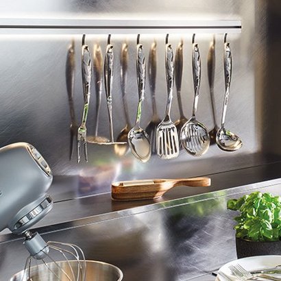 cuisine saint germain et sa barre accessoire credence
