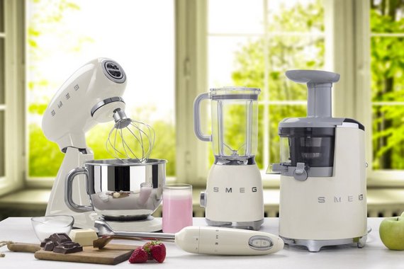 Robot pâtissier cuisine Smeg vintage crème