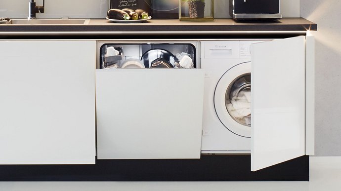 lave linge dans une cuisine