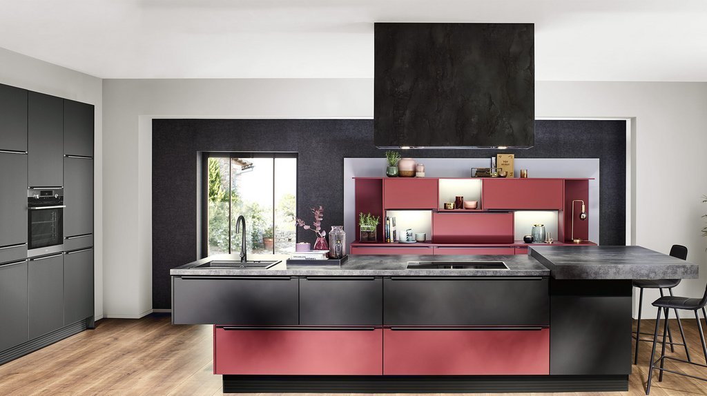 cuisine rouge et noir monti