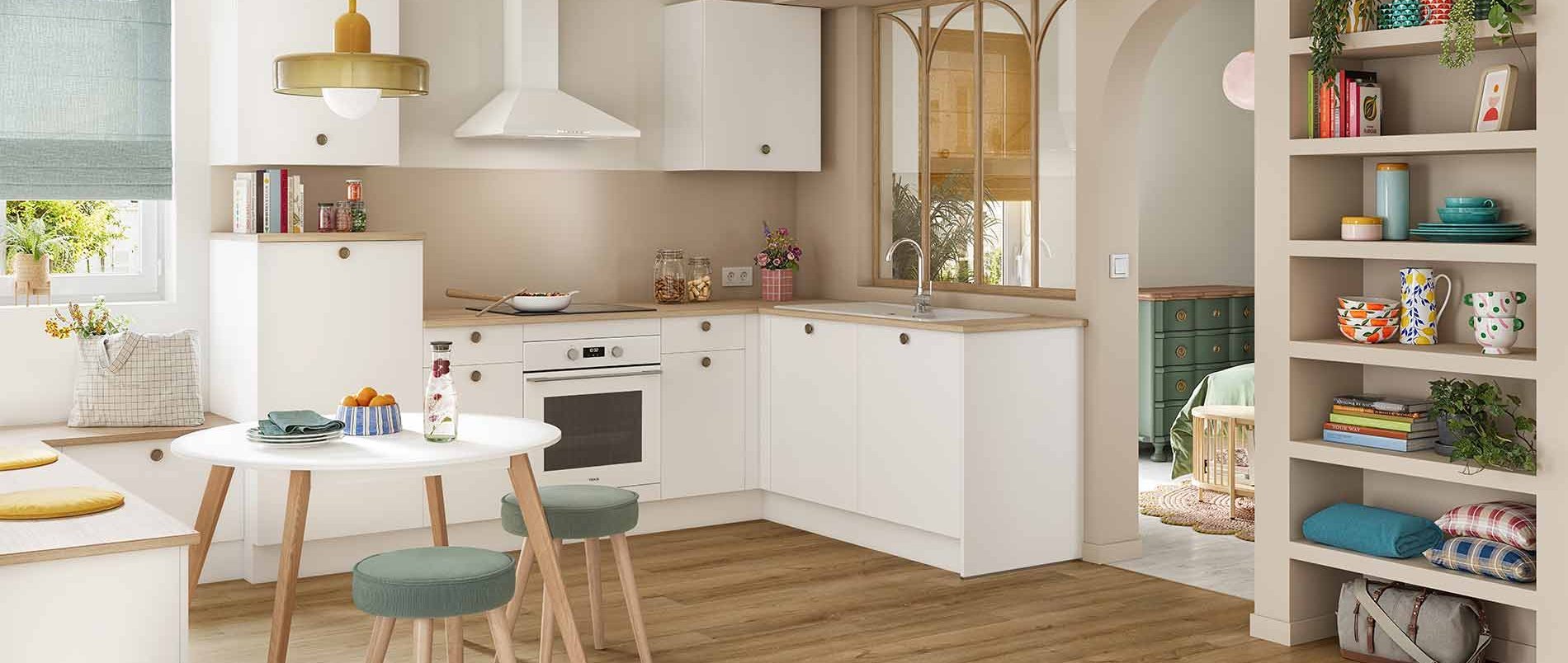 Cuisine compacte blanche et bois