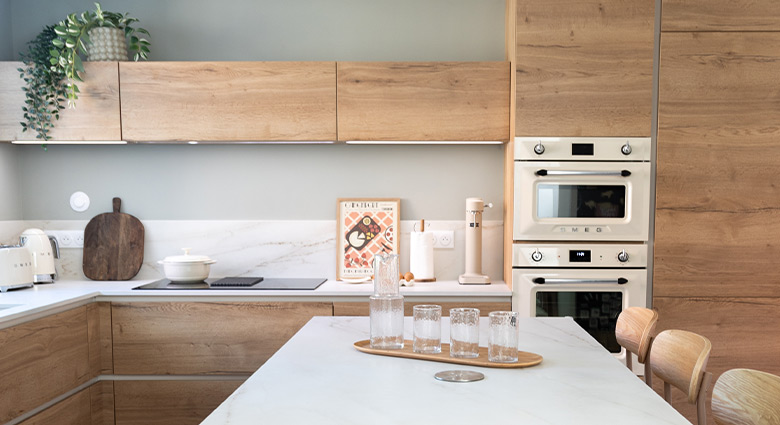 Chic Scandinave alliance du Blanc et du Bois Clair.